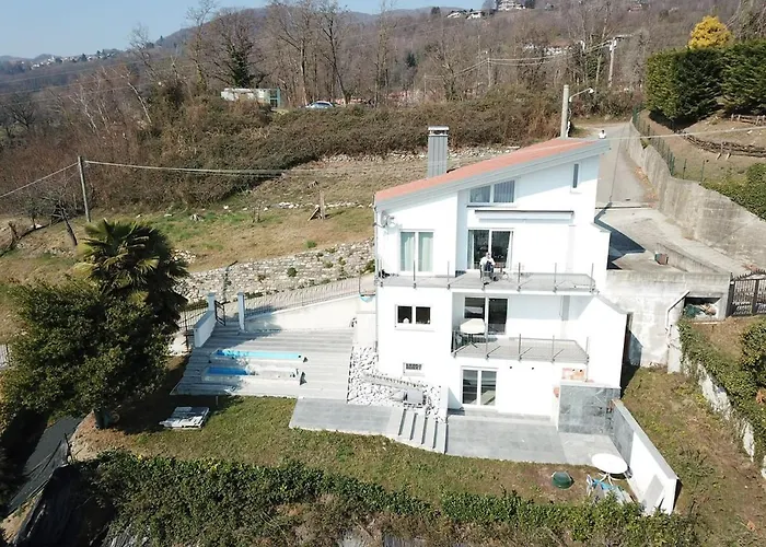 Holiday home Einzigartiges Haus Mit Wunderbaren Seeblick Auf Maggiore Massino Visconti