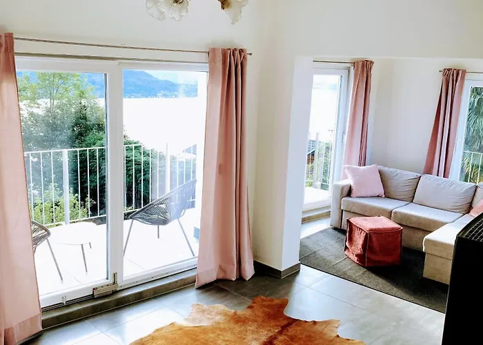 Holiday home Einzigartiges Haus Mit Wunderbaren Seeblick Auf Maggiore Massino Visconti